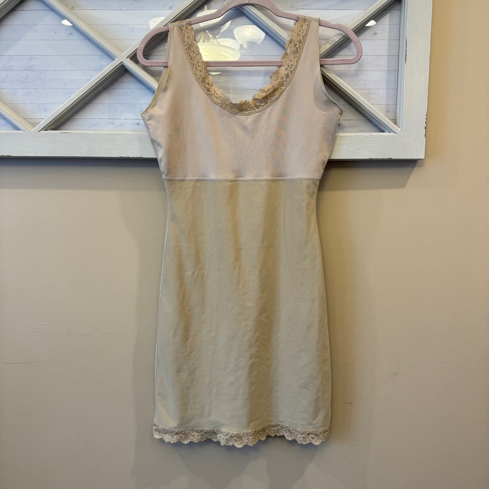 Spanx Women's L Beige Knee Length Lace Trim Shape Wear Slip Dress Large